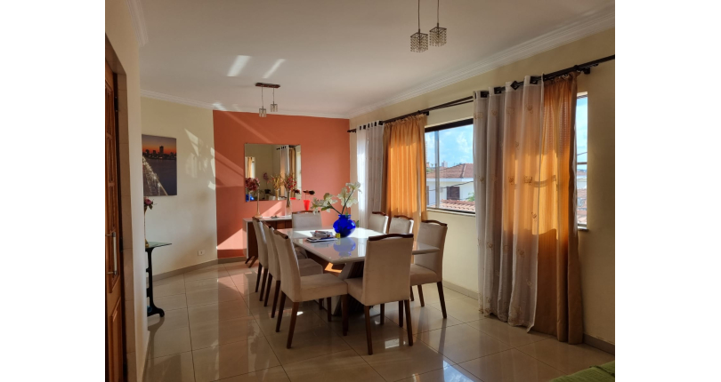 Sobrado à venda Rua Artur Bastos, Parque São Domingos - Imóveis à Venda