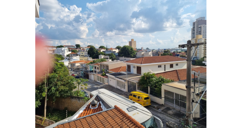 Sobrado à venda no Parque São Domingos na Rua Artur Bastos