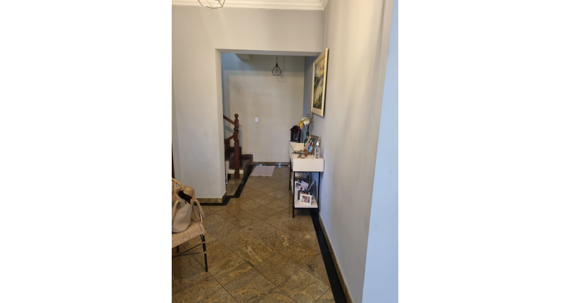 Sobrado à venda no Parque São Domingos na Rua Artur Bastos