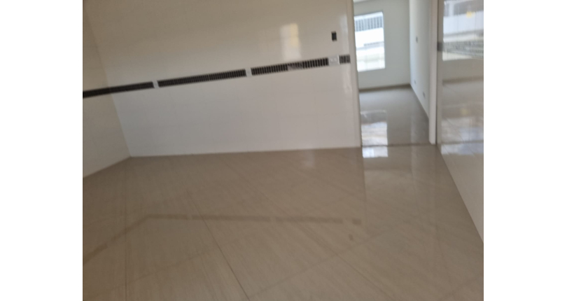 Sobrado novo à venda na Vila Pereira Barreto na Rua Doutor Osvaldo Urioste 194