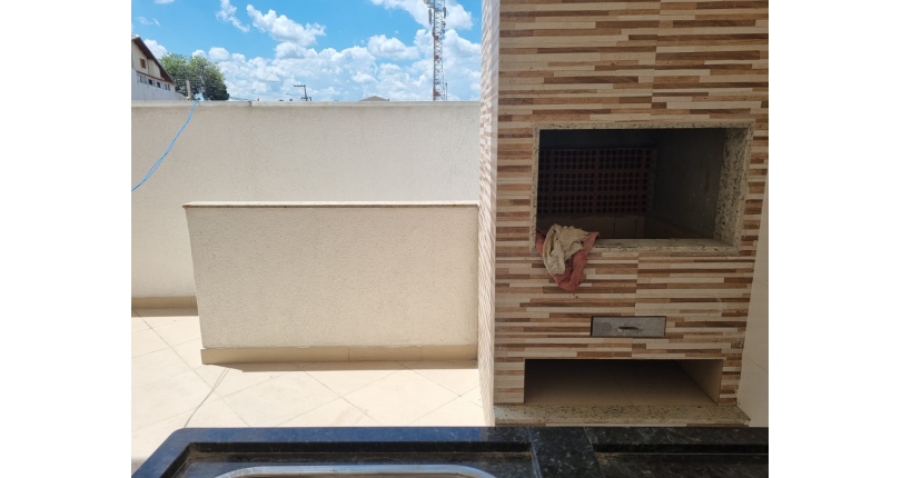 Sobrado novo à venda na Vila Pereira Barreto na Rua Doutor Osvaldo Urioste 194