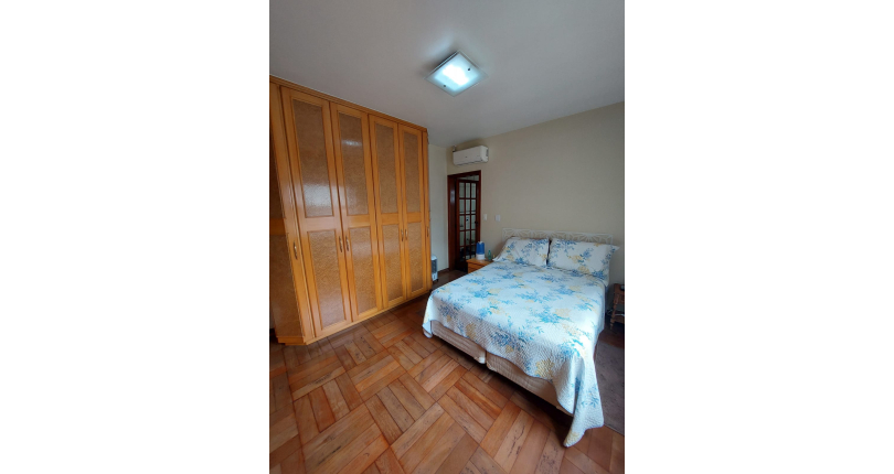 Sobrado à venda no City Pinheirinho na Rua Jose Mauro de Vasconcelos