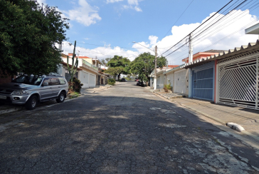 Belo Terreno no Jardim Vista Linda na Rua Erva Cidreira