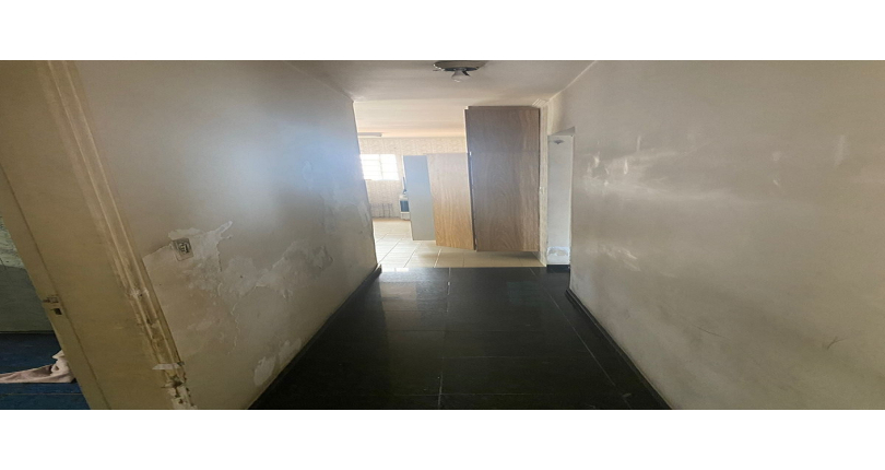 Casa à venda no Parque São Domingos na Rua Artur Bastos