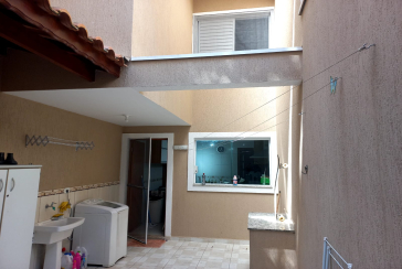 Sobrado à venda no Jaraguá na Rua Mar Alto