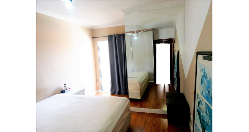 Sobrado à venda no Jaraguá na Rua Mar Alto