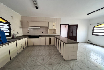 Sobrado à venda na Vila Clarice na Rua Major Alfredo Romão