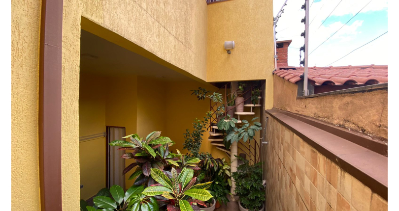 Casa à venda no Jardim Santo Elias na Rua Benedito da Fonseca Rondon