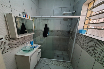 Casa assobradada nas Perdizes na Rua dos Caetés