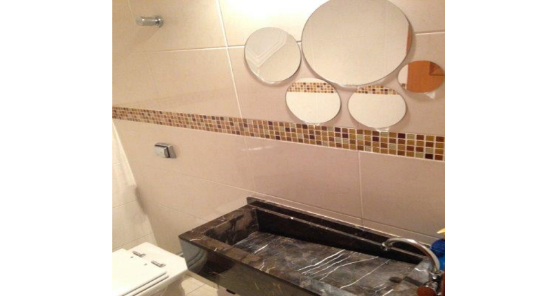 Sobrado à venda na Vila dos Remédios na Rua Físico Lawrence