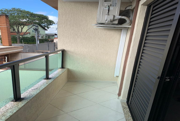 Sobrado à venda no Jardim Regina na Rua Doutor Almeida Soares