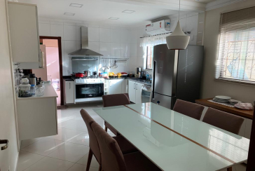 Sobrado à venda no Jardim Regina na Rua Doutor Almeida Soares