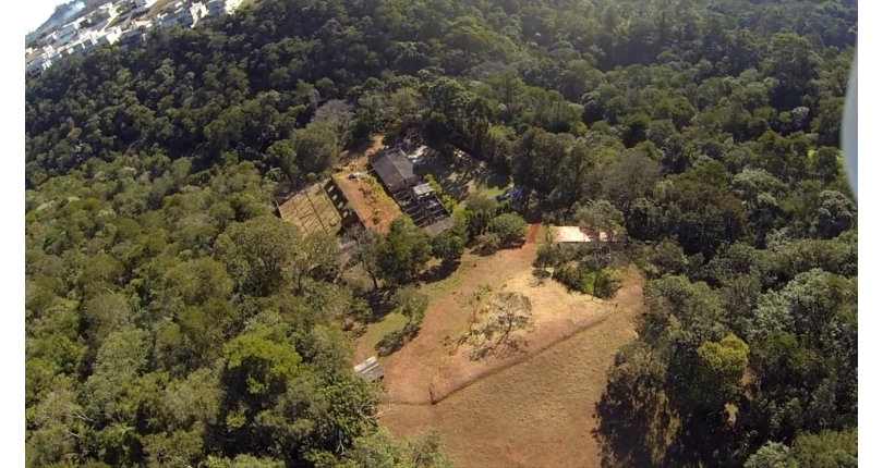 Terreno à venda em Santana de Parnaíba Chácara Jaguari (Fazendinha)na Estrada Jaguari