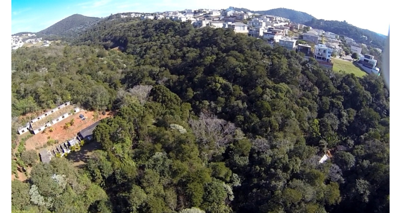 Terreno à venda em Santana de Parnaíba Chácara Jaguari (Fazendinha)na Estrada Jaguari