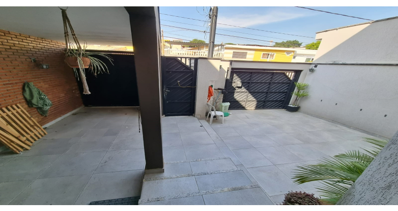 Sobrado á venda no Parque São Domingos na Rua João Puglisi