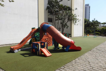 Apartamento à venda nas Perdizes na Rua Ministro Ferreira Alves 1031, no Condomínio Edifício Praça da Pompeia