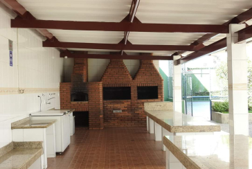 Apartamento à venda nas Perdizes na Rua Ministro Ferreira Alves 1031, no Condomínio Edifício Praça da Pompeia