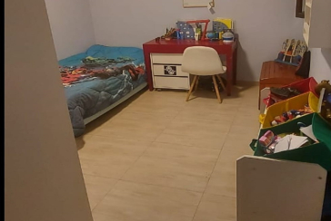 Sobrado à venda na Ayrosa na Rua Jandaia