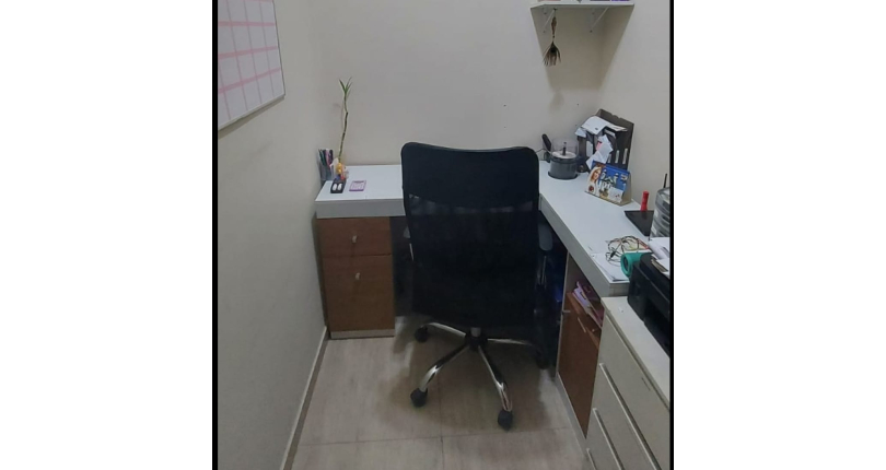 Sobrado à venda na Ayrosa na Rua Jandaia