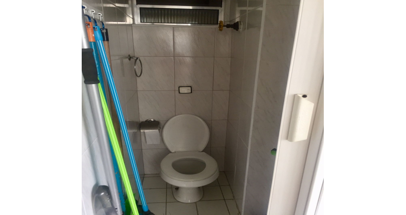 Apartamento à venda em Pinheiros na Rua Cônego Eugênio Leite 574 , no Condomínio Edifício Daisylin