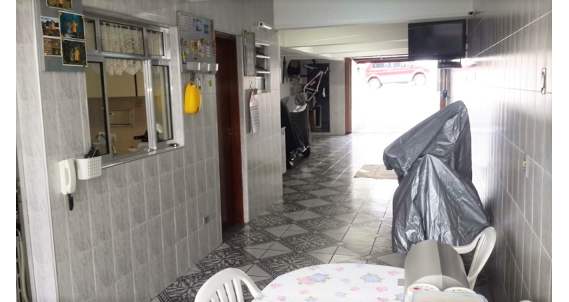  Sobrado à venda no Jardim Pinheiros na Rua Alessandro Araldi