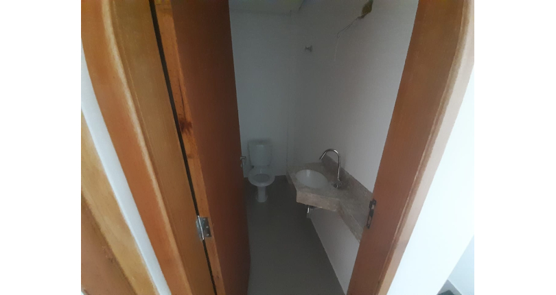 Sobrado à venda Rua Doutor André Peggion, 544 B, Jardim Regina - Imóveis à Venda