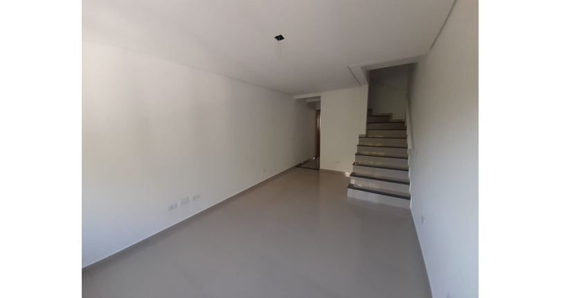 Sobrado à venda Rua Doutor André Peggion, 544 A, Jardim Regina - Imóveis à Venda