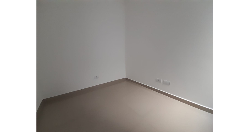 Sobrado à venda Rua Doutor André Peggion, 544 A, Jardim Regina - Imóveis à Venda