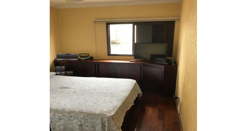 Apartamento à venda na Vila Romana na Rua Coriolano 1945