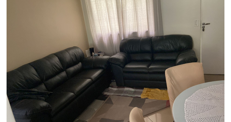 Apartamento à venda no Bairro Ayrosa na Rua João Marchetti 471