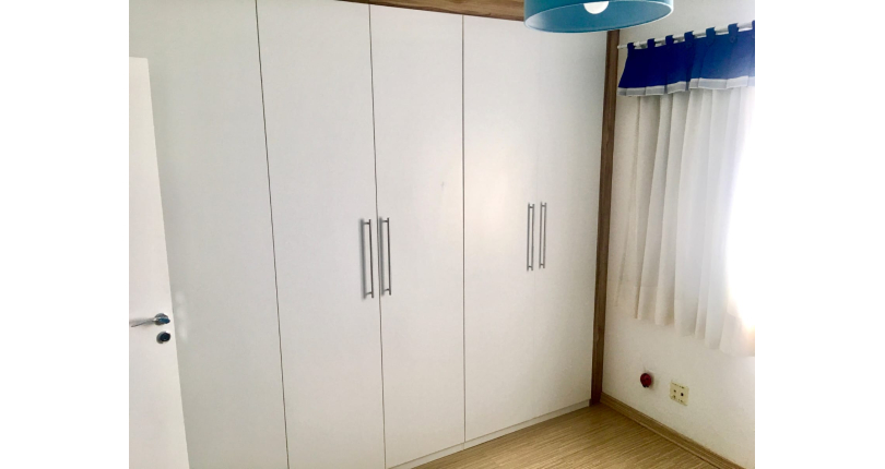 Sobrado à venda no Conjunto Residencial Vista Verde na Rua Desembargador Joaquim Bandeira de Melo 657