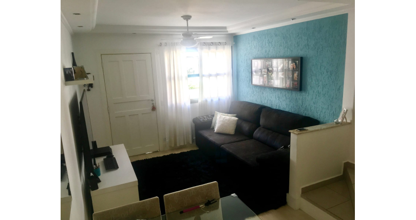 Sobrado à venda no Conjunto Residencial Vista Verde na Rua Desembargador Joaquim Bandeira de Melo 657