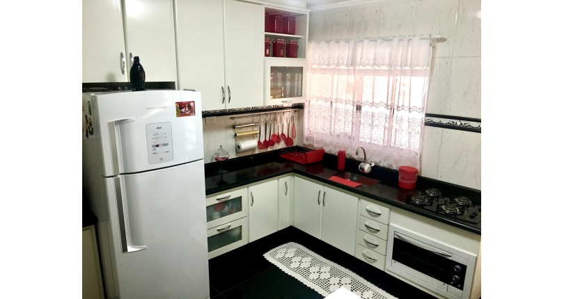 Sobrado à venda no Conjunto Residencial Vista Verde na Rua Desembargador Joaquim Bandeira de Melo 657