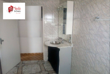 Sobrado à venda no Jardim Regina na Rua Stefano Mauser