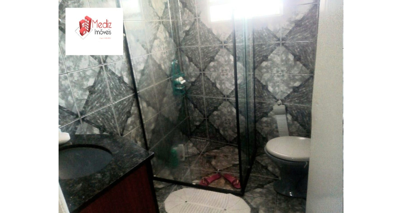 Sobrado à venda no Jardim Regina na Rua Stefano Mauser