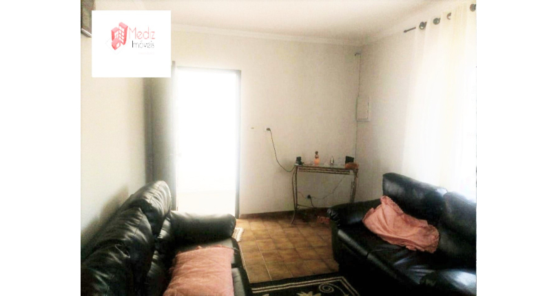 Sobrado à venda no Jardim Regina na Rua Stefano Mauser