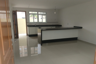 Belo Sobrado à venda na Vila Pereira Barreto na Rua Luís de Andrade 909 