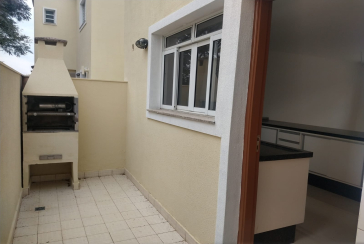 Belo Sobrado à venda na Vila Pereira Barreto na Rua Luís de Andrade 909 