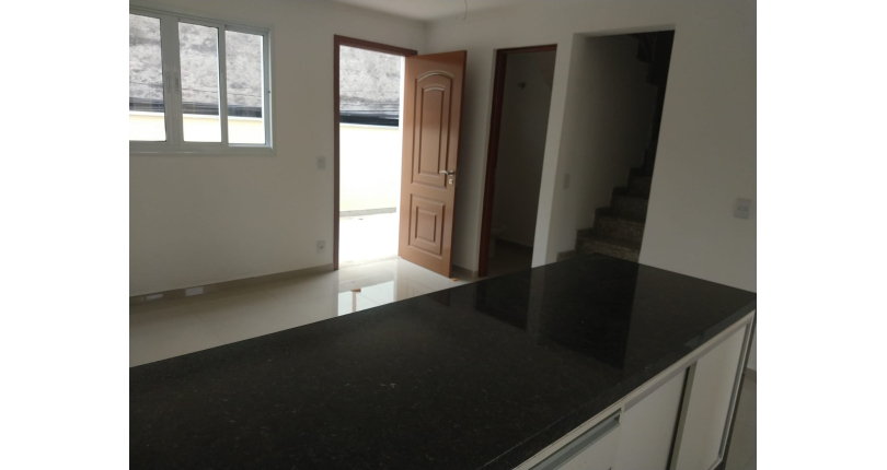 Belo Sobrado à venda na Vila Pereira Barreto na Rua Luís de Andrade 909 