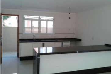  Sobrado à venda na Vila Pereira Barreto na Rua Luís de Andrade 909