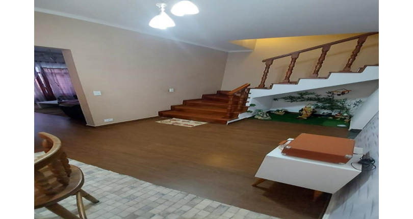 Sobrado à venda em Pestana Osasco Rua Alberto Cortez