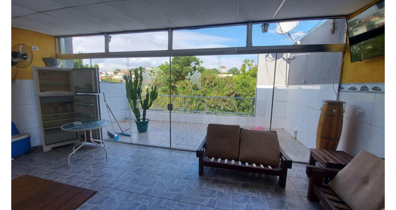 Sobrado à venda em Pestana Osasco Rua Alberto Cortez