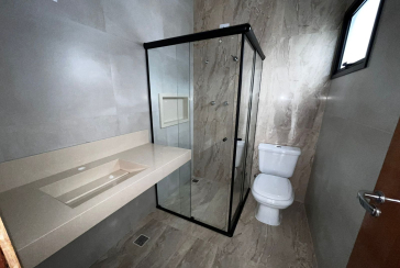 Sobrado novo á venda no Parque São Domingos na Rua Jose Amaro Peçanha 278