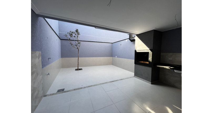 Sobrado novo á venda no Parque São Domingos na Rua Jose Amaro Peçanha 280