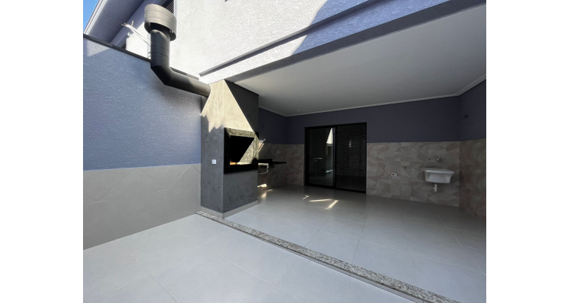 Sobrado novo á venda no Parque São Domingos na Rua Jose Amaro Peçanha 280