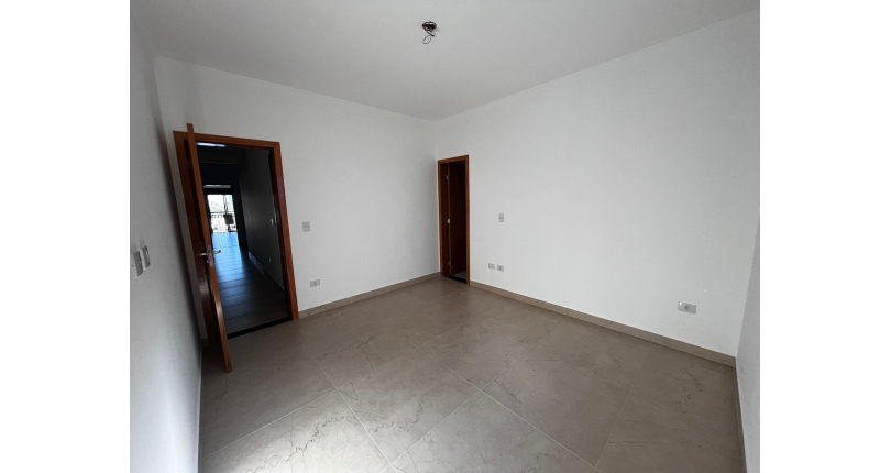 Sobrado novo á venda no Parque São Domingos na Rua Jose Amaro Peçanha 280