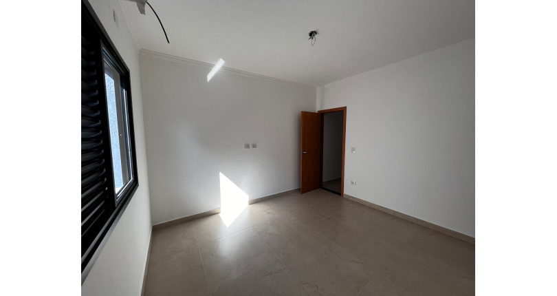 Sobrado novo á venda no Parque São Domingos na Rua Jose Amaro Peçanha 280