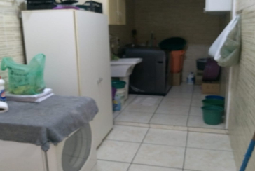 Sobrado à venda no Conjunto Residencial Jardim Canaã na Rua Santaluz