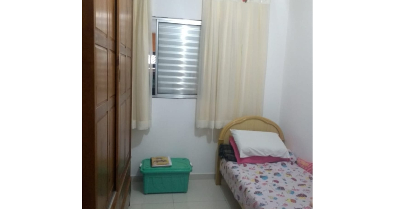 Sobrado à venda no Conjunto Residencial Jardim Canaã na Rua Santaluz