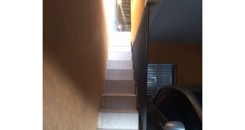 Sobrado à venda no Conjunto Residencial Jardim Canaã na Rua Santaluz